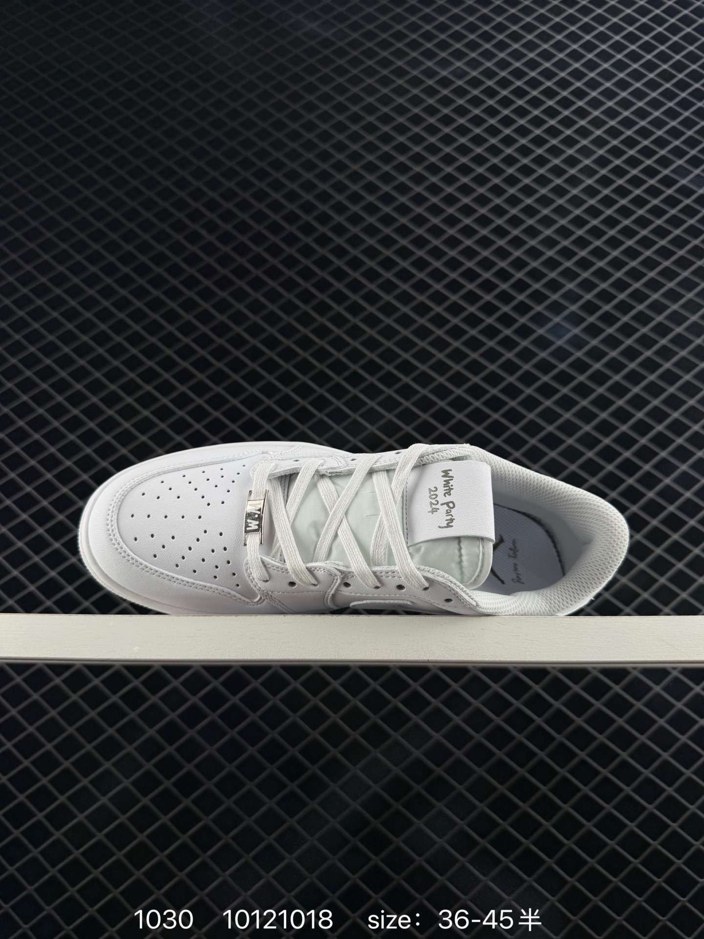 Travis Scott x Air Jordan 1 ” Reverse Mocha “